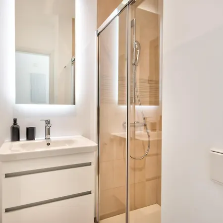 Jardines - Tabor 2-3 Pool View 펜션